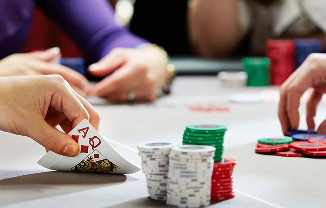 Poker - bộ môn thể thao trí tuệ