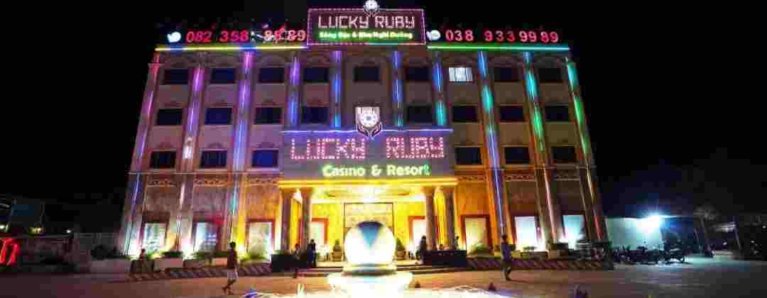 Sảnh chính của Lucky Ruby Border Casino