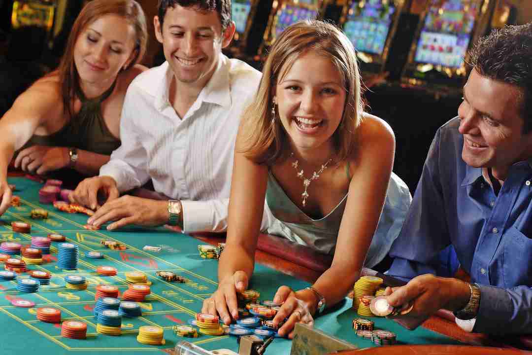 Cung The Rich Resort & Casino choi game hap dan